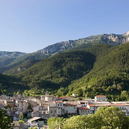 Отель Le Dauphine